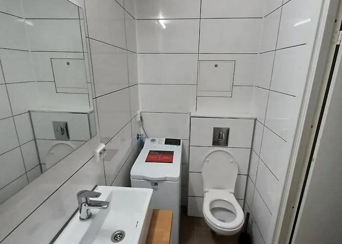 In Basement 1 Self-contain Appartement Sandnes (Rogaland)